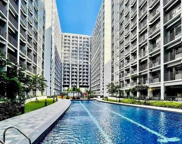 Apartment P00l Fr0nt With Balc0ny - New C0nd0 At Shore 2 Mall Of