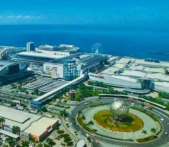 Apartment P00l Fr0nt With Balc0ny - New C0nd0 At Shore 2 Mall Of Manila