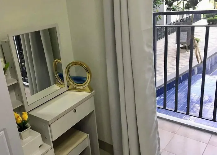 Apartment P00l Fr0nt With Balc0ny - New C0nd0 At Shore 2 Mall Of Manila