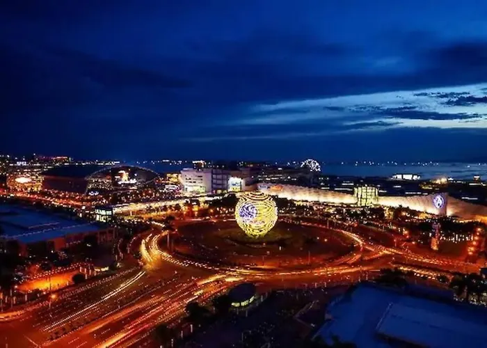 Appartement P00l Fr0nt With Balc0ny - New C0nd0 At Shore 2 Mall Of
