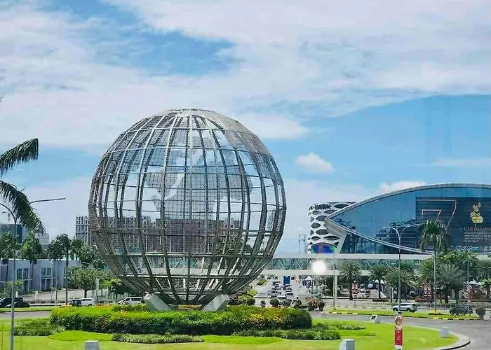 P00l Fr0nt With Balc0ny - New C0nd0 At Shore 2 Mall Of Apartment Manila